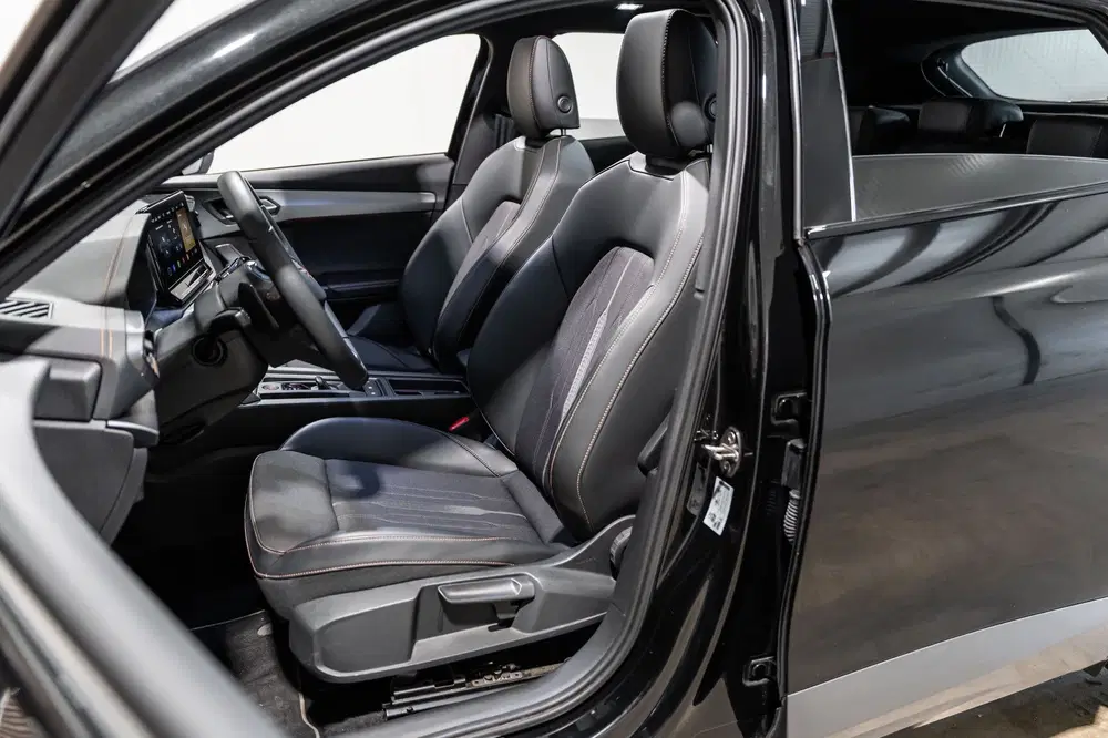 Cupra Formentor 1.4 e-Hybrid Business Pano Leder Camera Le uit 2022, foto 17