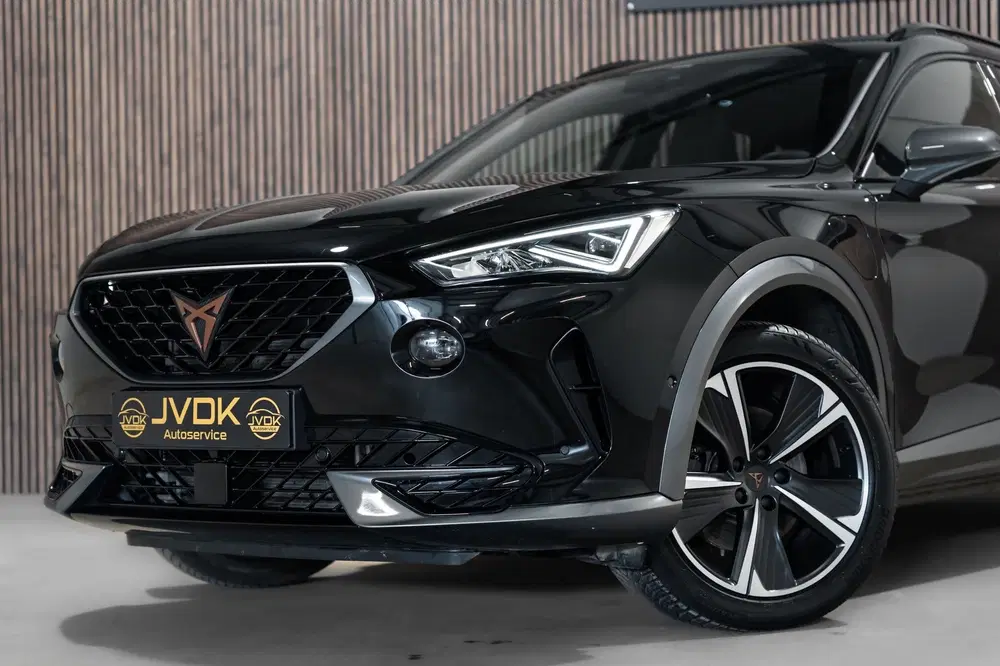 Cupra Formentor 1.4 e-Hybrid Business Pano Leder Camera Le uit 2022, foto 2