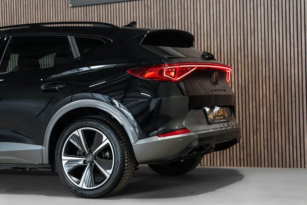Cupra Formentor 1.4 e-Hybrid Business Pano Leder Camera Le uit 2022, foto 7