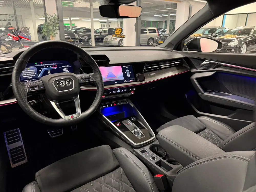 Audi S3 2.0 TFSI S3 quattro Edition One PANO uit 2022, foto 20