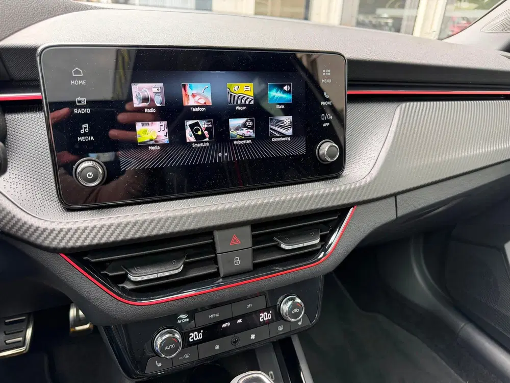 Skoda Kamiq 1.5 TSI Monte Carlo150PK PANO uit 2026, foto 17
