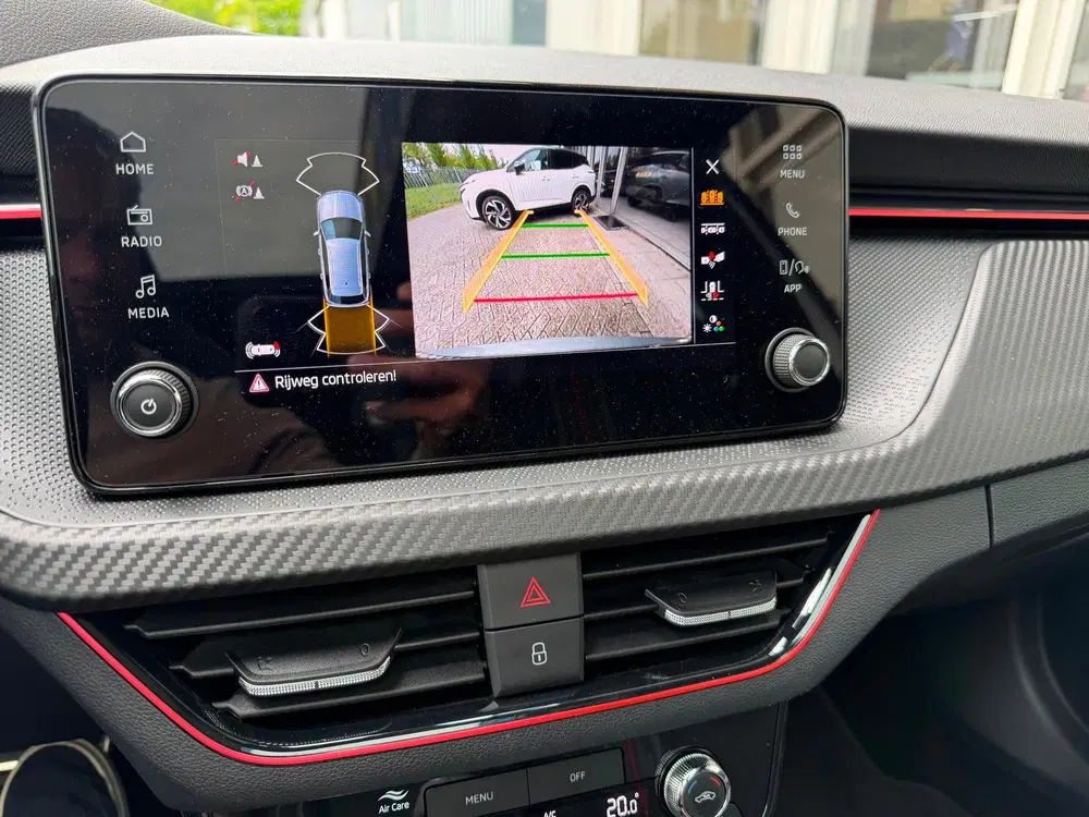 Skoda Kamiq 1.5 TSI Monte Carlo150PK PANO uit 2026, foto 19