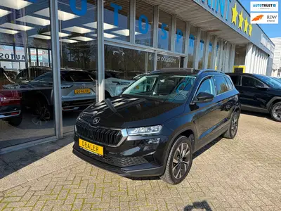 Skoda Karoq 1.5 TSI ACT Business Edition 150PK PANO uit 2025