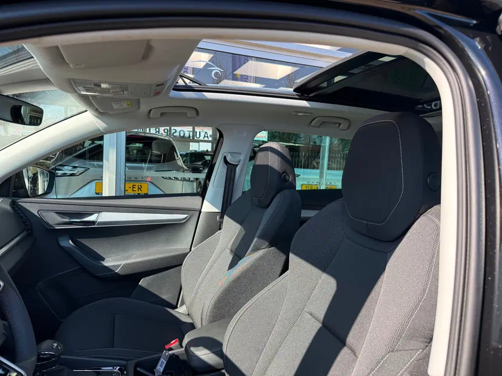 Skoda Karoq 1.5 TSI ACT Business Edition 150PK PANO uit 2025, foto 9