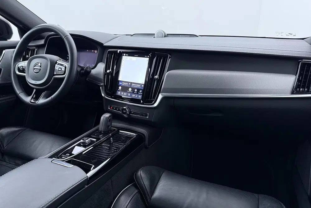 Volvo V90 T6 Recharge R-Design uit 2021, foto 17