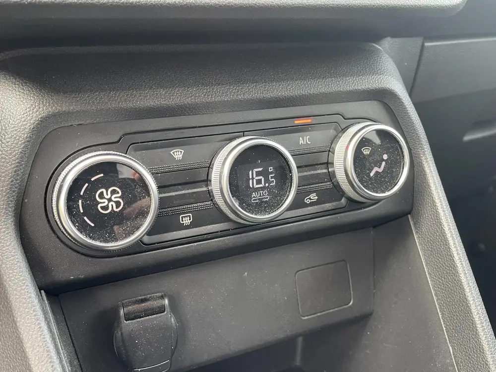 Dacia Jogger 1.0 TCe 100 Bi-Fuel Extreme 5p. Climate co uit 2022, foto 11