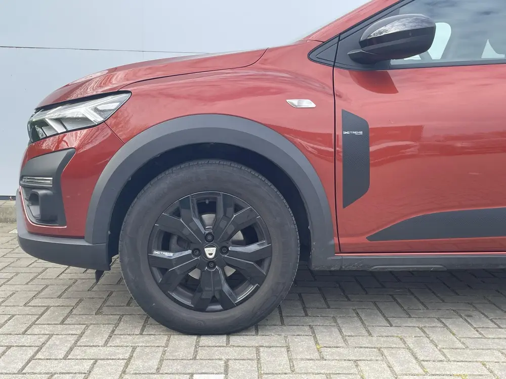 Dacia Jogger 1.0 TCe 100 Bi-Fuel Extreme 5p. Climate co uit 2022, foto 20