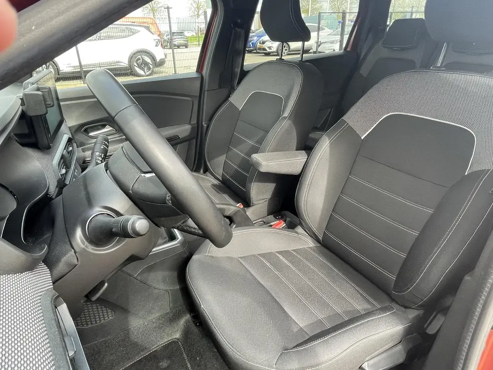 Dacia Jogger 1.0 TCe 100 Bi-Fuel Extreme 5p. Climate co uit 2022, foto 7