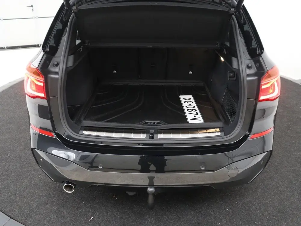 BMW X1 | Panoramadak | Leder | Stoe uit 2019, foto 10