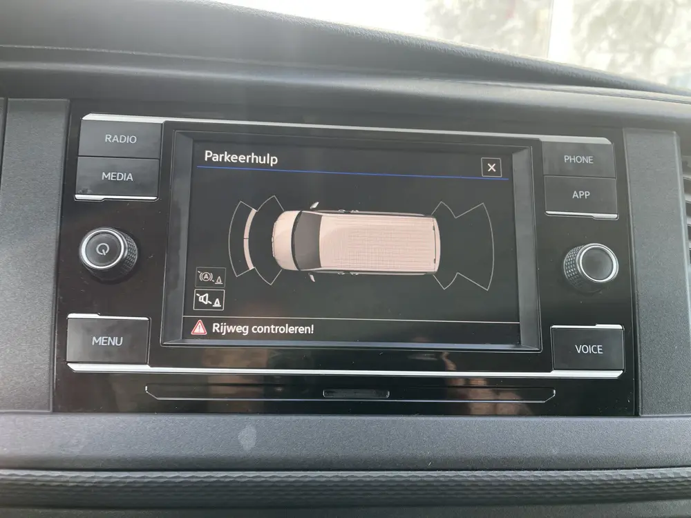 Volkswagen Transporter T6.1 Kombi 2.0 TDI L1H1-9-Persoons Ex uit 2020, foto 16