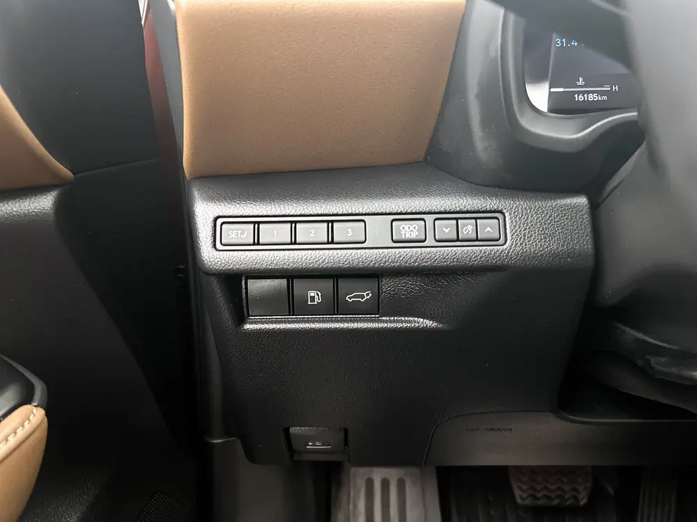 Lexus LBX Relax AWD + Advanced Pack uit 2025, foto 20