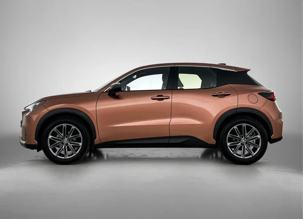 Lexus LBX Relax AWD + Advanced Pack uit 2025, foto 3