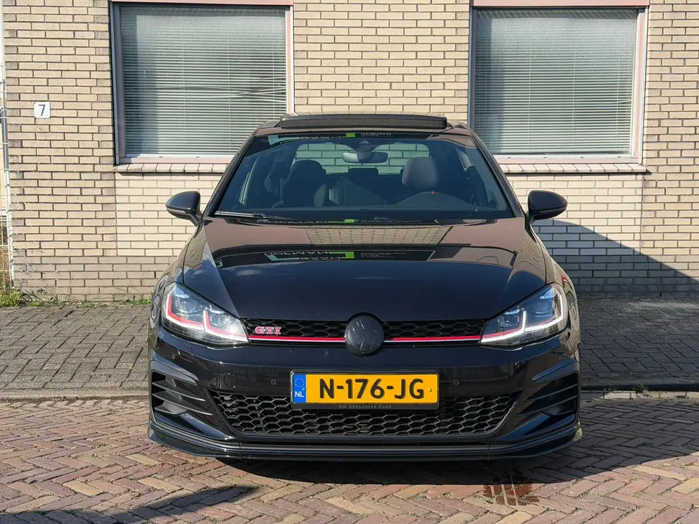 Volkswagen Golf 2.0 TSI GTI TCR |AKRA|Pano|Downpipe|Dynaudio uit 2020, foto 2