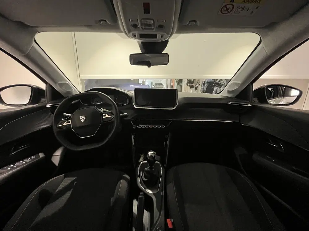 Peugeot 208 1.2 PureTech 100 Style uit 2025, foto 13