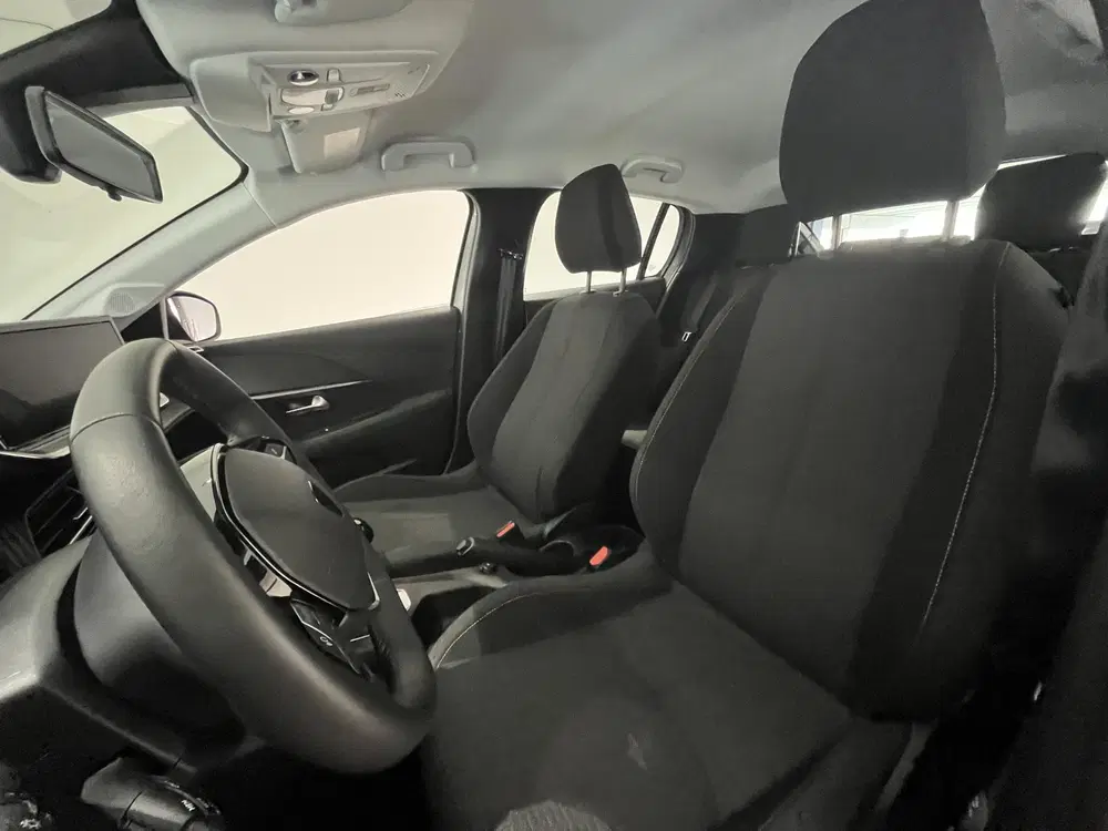 Peugeot 208 1.2 PureTech 100 Style uit 2025, foto 14