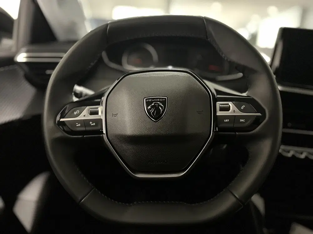Peugeot 208 1.2 PureTech 100 Style uit 2025, foto 5