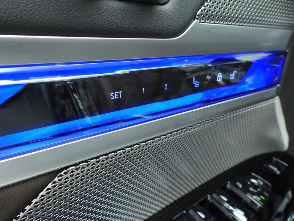 BMW i7 xDrive60 106 kWh uit 2023, foto 18