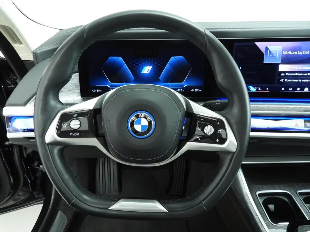 BMW i7 xDrive60 106 kWh uit 2023, foto 7