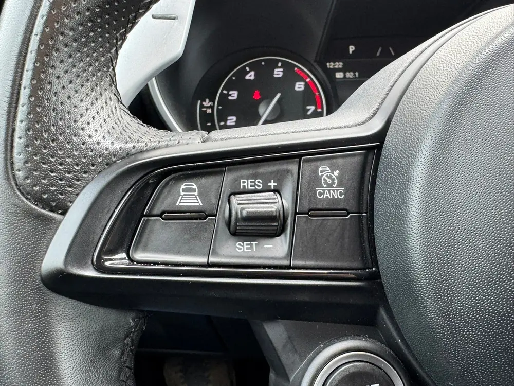 Alfa Romeo Giulia 2.0T Sprint Leder elektrisch+verwarmd Stuu uit 2022, foto 5
