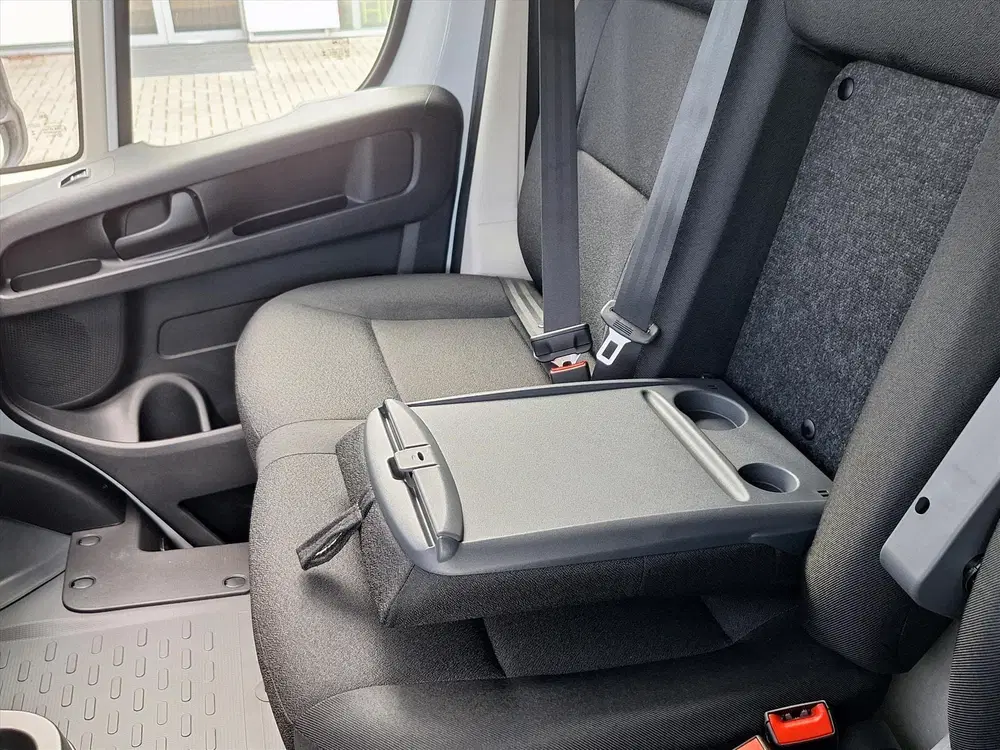 Citroën Jumper GB 3.5t 2.2 BlueHDi 140pk L2H2 uit 2024, foto 17