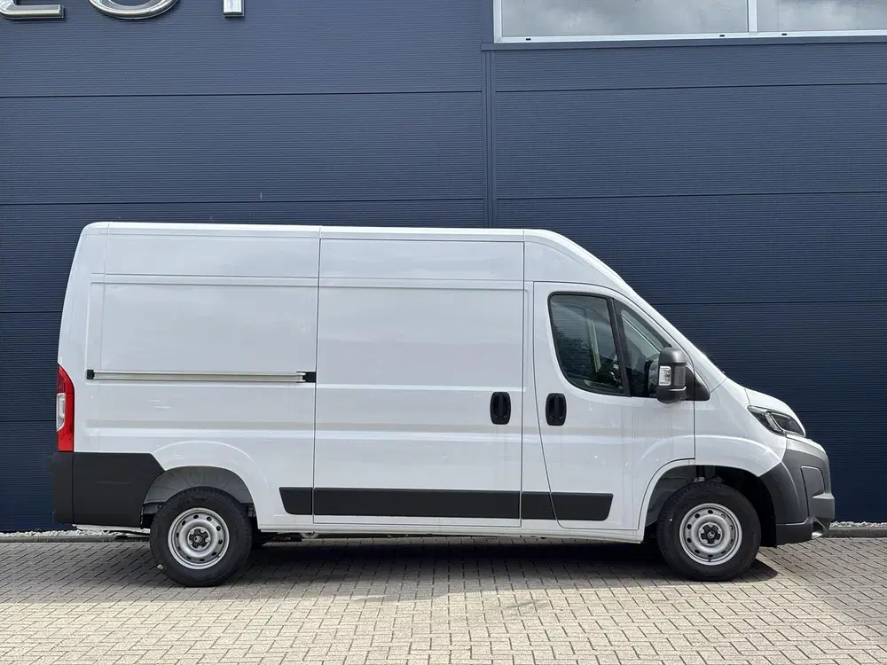 Citroën Jumper GB 3.5t 2.2 BlueHDi 140pk L2H2 uit 2024, foto 3