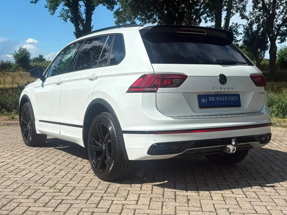 Volkswagen Tiguan 1.4 TSI eHybrid R-Line Business+ 245pk Tre uit 2022, foto 4