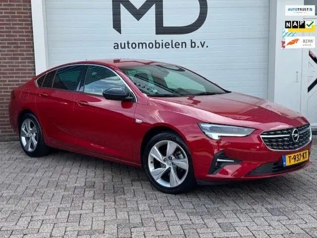 Opel Insignia 1.5 CDTI Business uit 2021