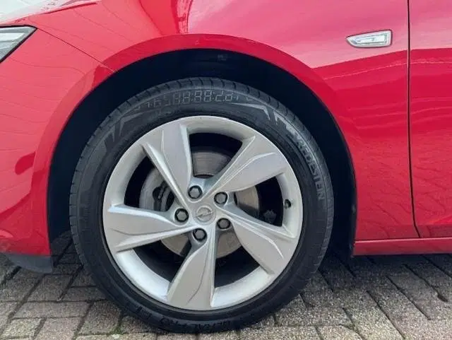 Opel Insignia 1.5 CDTI Business uit 2021, foto 10