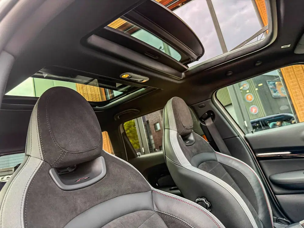 Mini Clubman 2.0 JCW ALL4 John Cooper Works F1 aut 306p uit 2023, foto 20