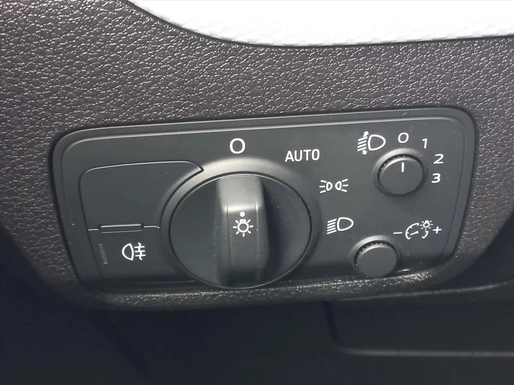 Audi Q2 30 TFSI 116pk Pro Line uit 2020, foto 19