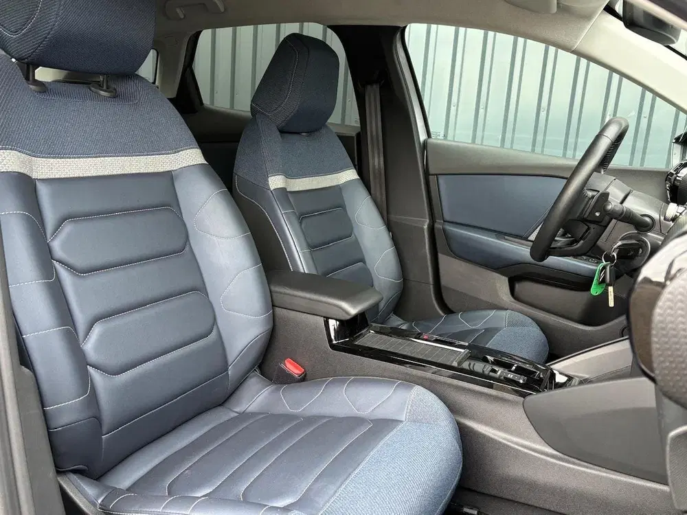 Citroën C4 1.2 Turbo 130pk Automaat Feel Edition uit 2021, foto 13