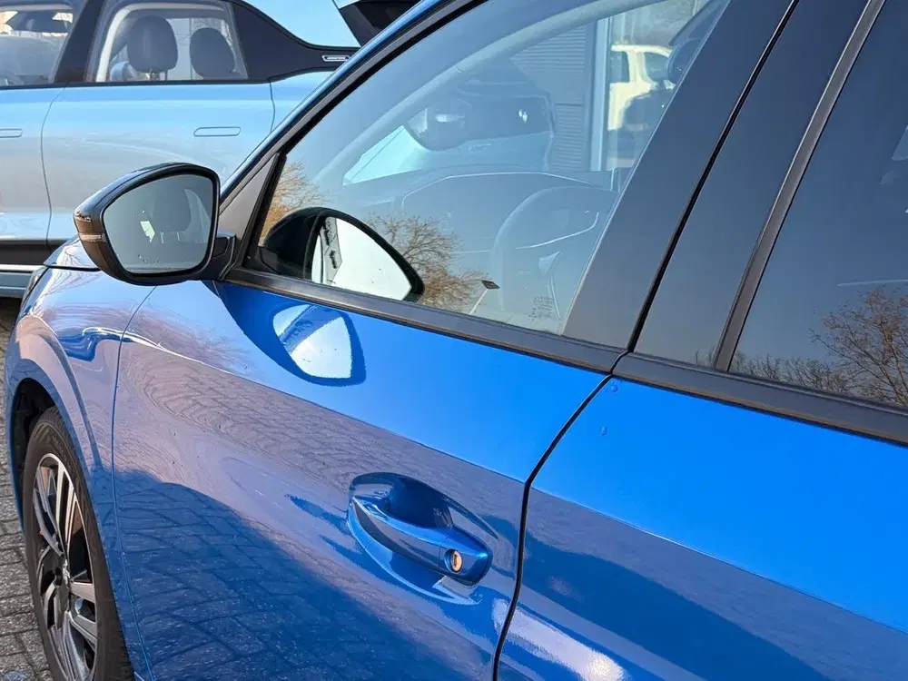 Peugeot 208 1.2 Allure Pack 75pk uit 2022, foto 10