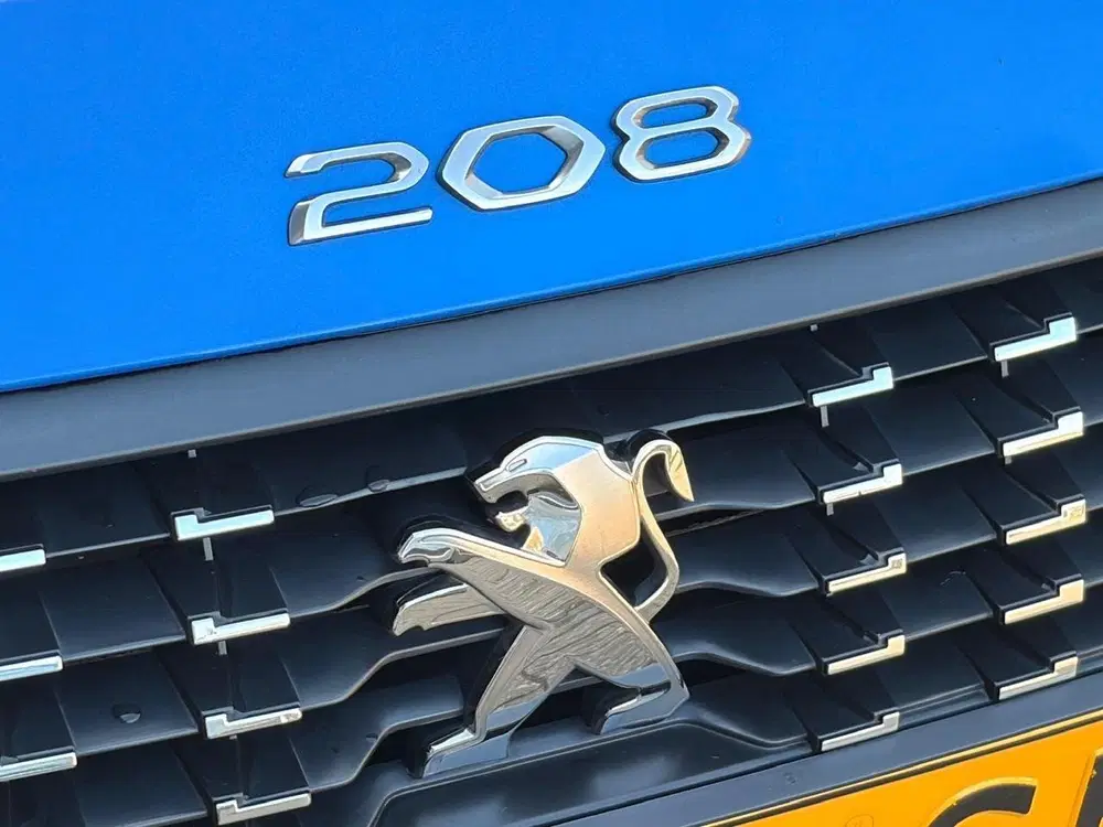 Peugeot 208 1.2 Allure Pack 75pk uit 2022, foto 15
