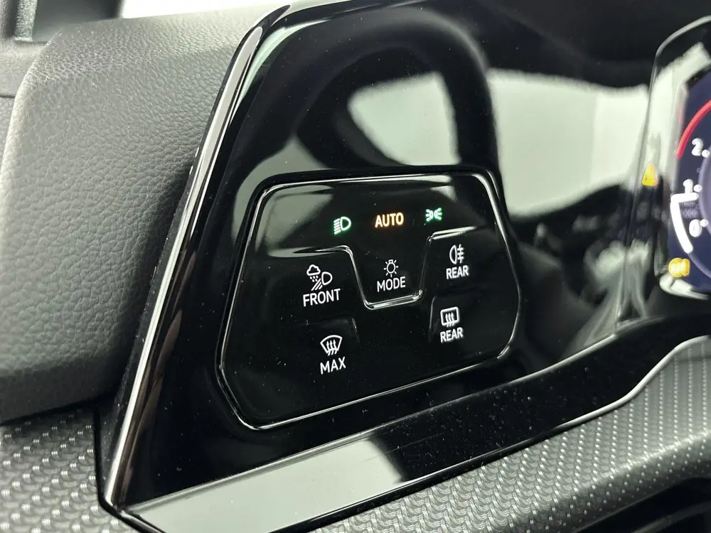 Volkswagen Golf 2.0 TSI R-Line Panoramisch Schuif Kanteldak uit 2022, foto 20
