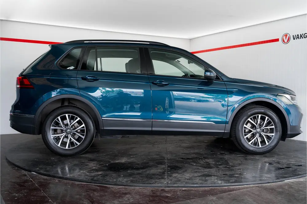 Volkswagen Tiguan 1.4 TSI eHybrid (bj 2022, automaat) uit 2022, foto 8