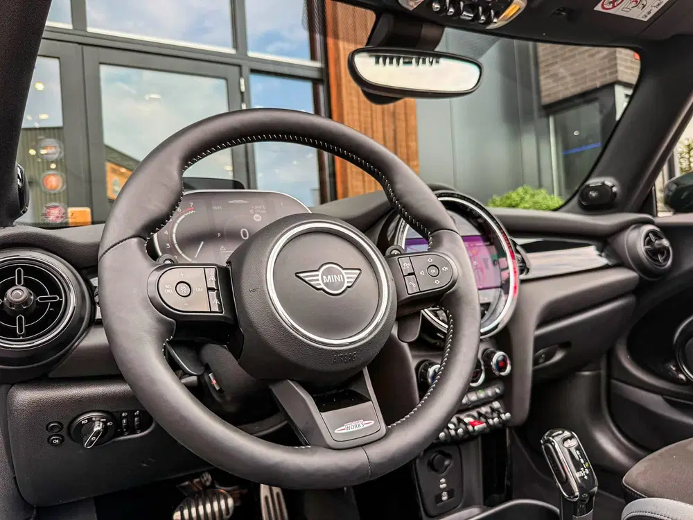 Mini Cabrio 2.0 John Cooper Works JCW Pack F1 aut 231p uit 2023, foto 12