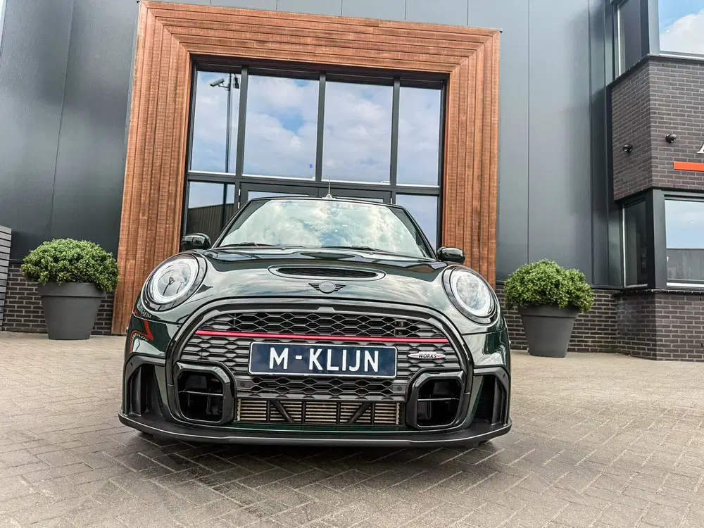 Mini Cabrio 2.0 John Cooper Works JCW Pack F1 aut 231p uit 2023, foto 3