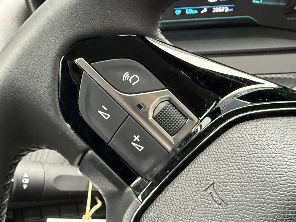 Peugeot 208 EV 51kWh 156pk Style Avantage SOH 96.9% uit 2025, foto 15