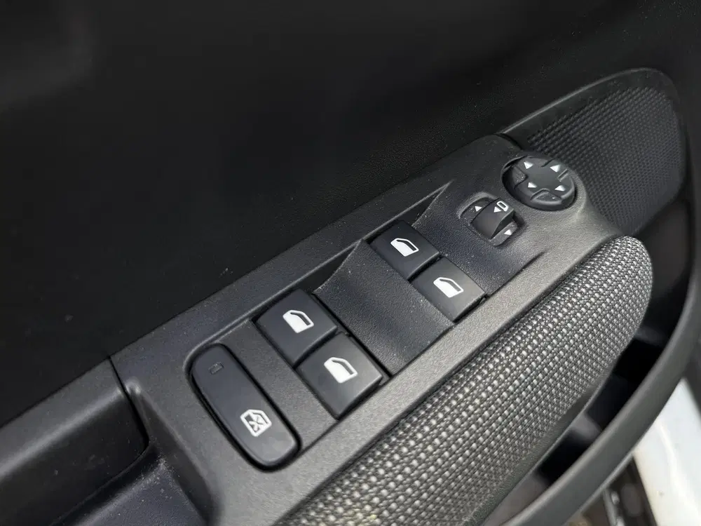 Citroën C3 Aircross 1.2 PureTech 130pk EAT6 Shine uit 2021, foto 11