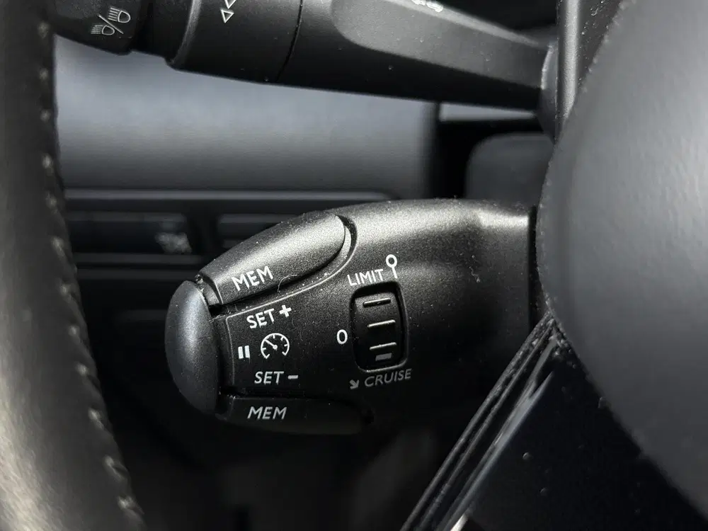 Citroën C3 Aircross 1.2 PureTech 130pk EAT6 Shine uit 2021, foto 16