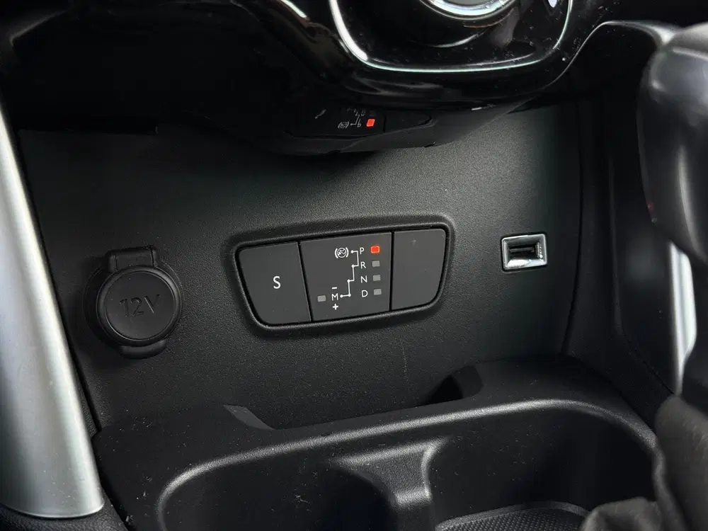 Citroën C3 Aircross 1.2 PureTech 130pk EAT6 Shine uit 2021, foto 18
