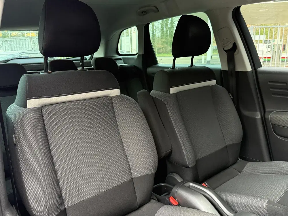 Citroën C3 Aircross 1.2 PureTech 130pk EAT6 Shine uit 2021, foto 8