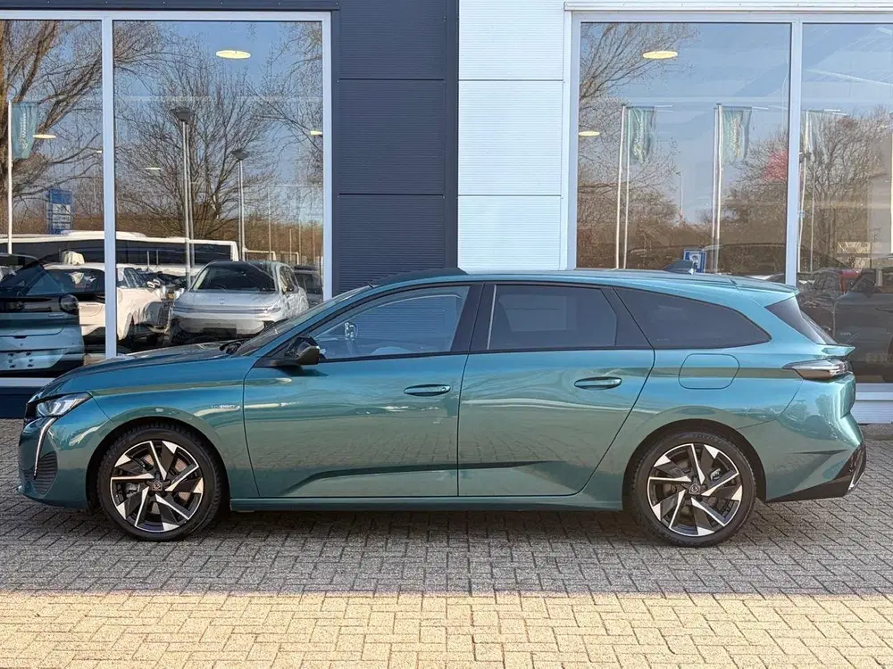 Peugeot 308 Sw 1.6 HYbrid 180pk e-EAT8 Allure Pack Bus uit 2022, foto 7
