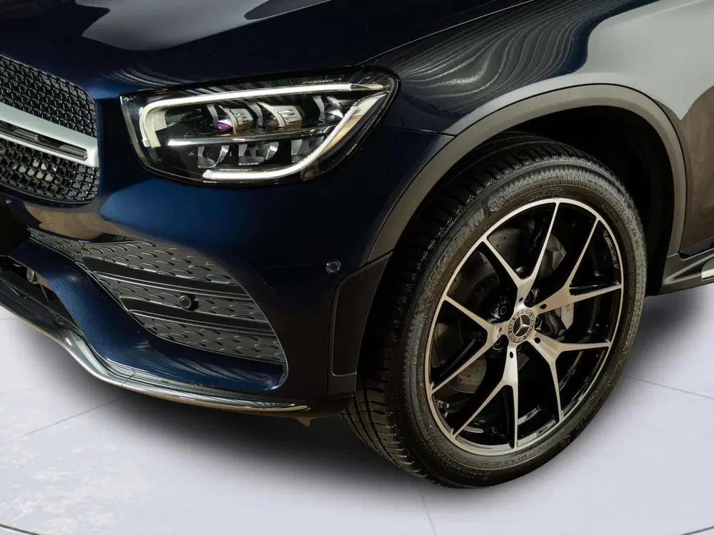 Mercedes-Benz GLC 300e 4MATIC AMG uit 2022, foto 6