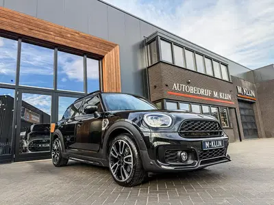 Mini Countryman Cooper S E ALL4 John Cooper Works 220pk uit 2022