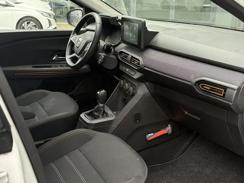 Dacia Sandero 1.0 TCe 90pk CVT GPF Stepway Comfort uit 2022, foto 13