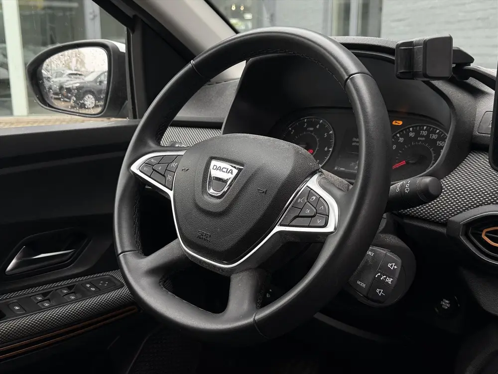 Dacia Sandero 1.0 TCe 90pk CVT GPF Stepway Comfort uit 2022, foto 18
