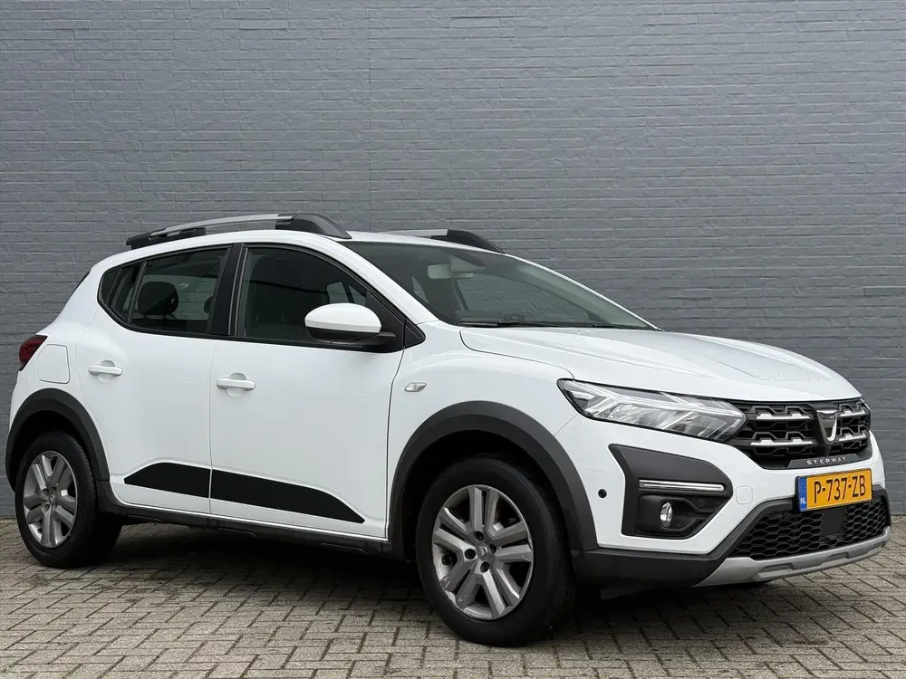 Dacia Sandero 1.0 TCe 90pk CVT GPF Stepway Comfort uit 2022, foto 4