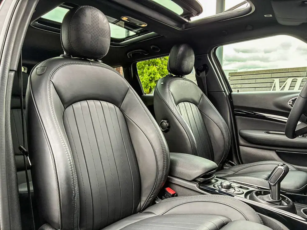 Mini Clubman 2.0 JCW ALL4 John Cooper Works f1 aut 306p uit 2023, foto 15
