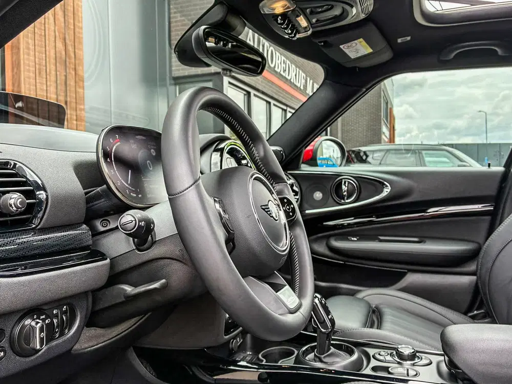 Mini Clubman 2.0 JCW ALL4 John Cooper Works f1 aut 306p uit 2023, foto 2